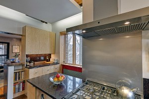kitchen-remodel-light-cabinets-modern