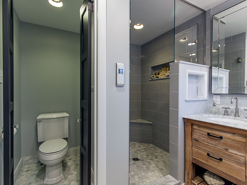 Bathroom-remodel-gray-shower-water-closet-niche
