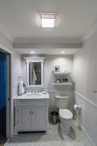small-bathroom-remodel-white
