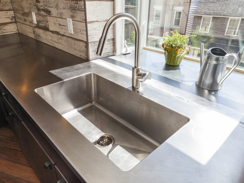 stainless steel counters-single basin sink